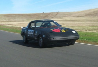 Illustration for article titled The Top 152 Lemons Of The 24 Hours Of LeMons Arse Freeze-A-Palooza 2009!